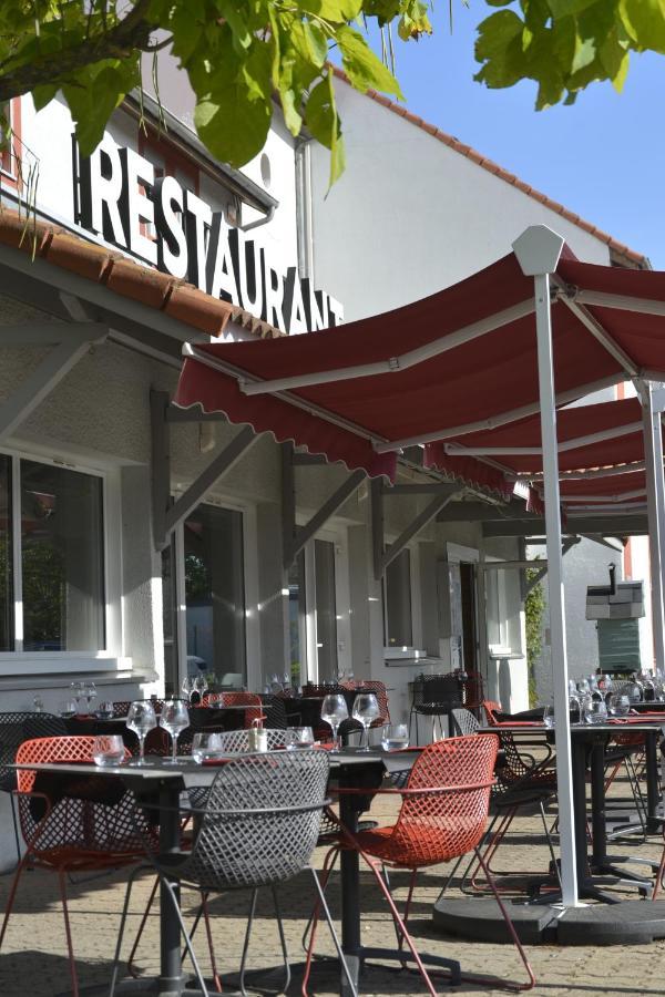 Logis Cris Hotel Et Restaurant, Lyon Sud-Est Corbas Exterior photo